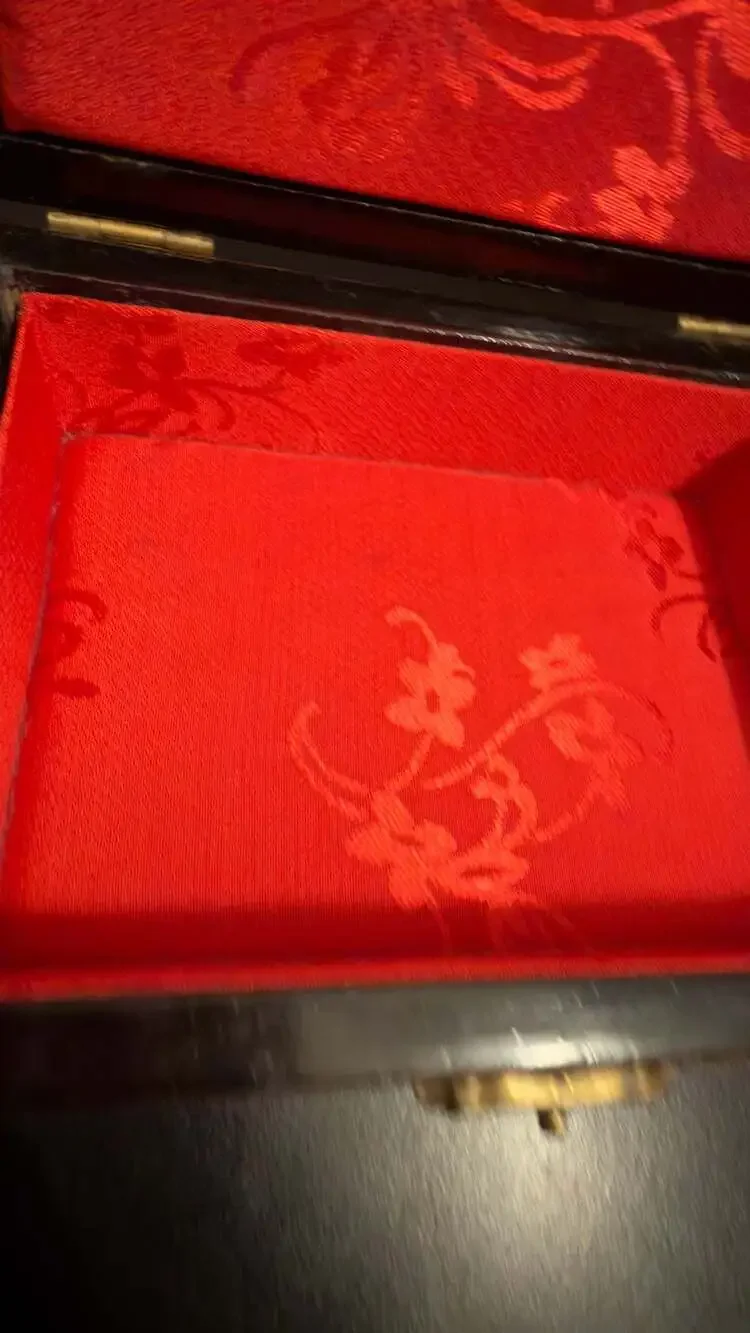 Vintage Chinese Lacquered Jewelry Box with Hand-Carved 3D Cork Diorama